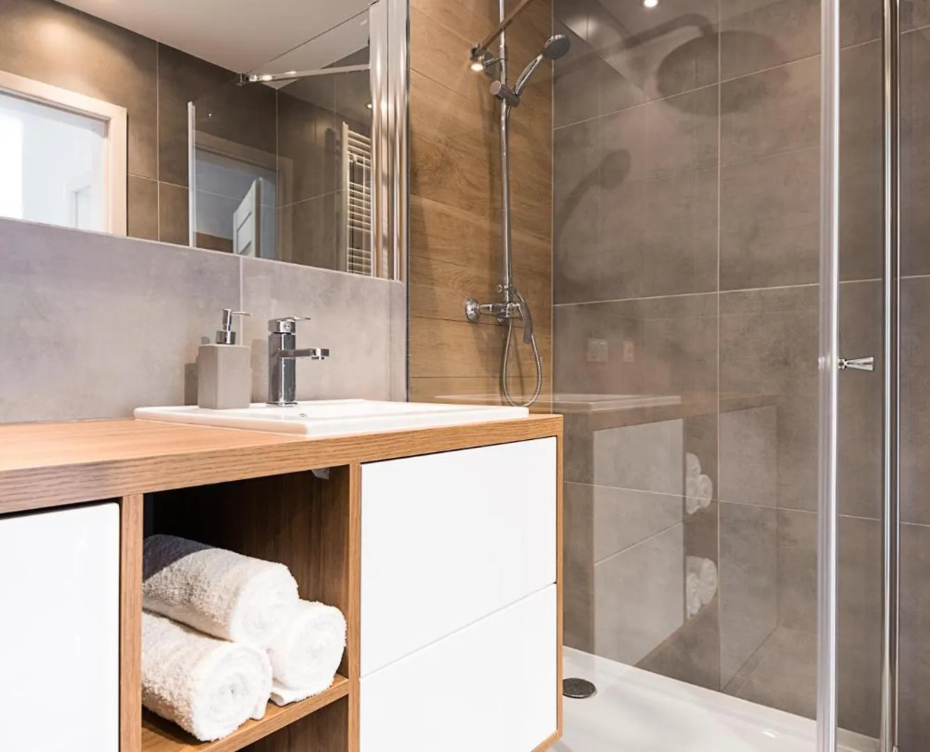 City Center Spa Apartments Jaglana 6A With Parking Gdansk